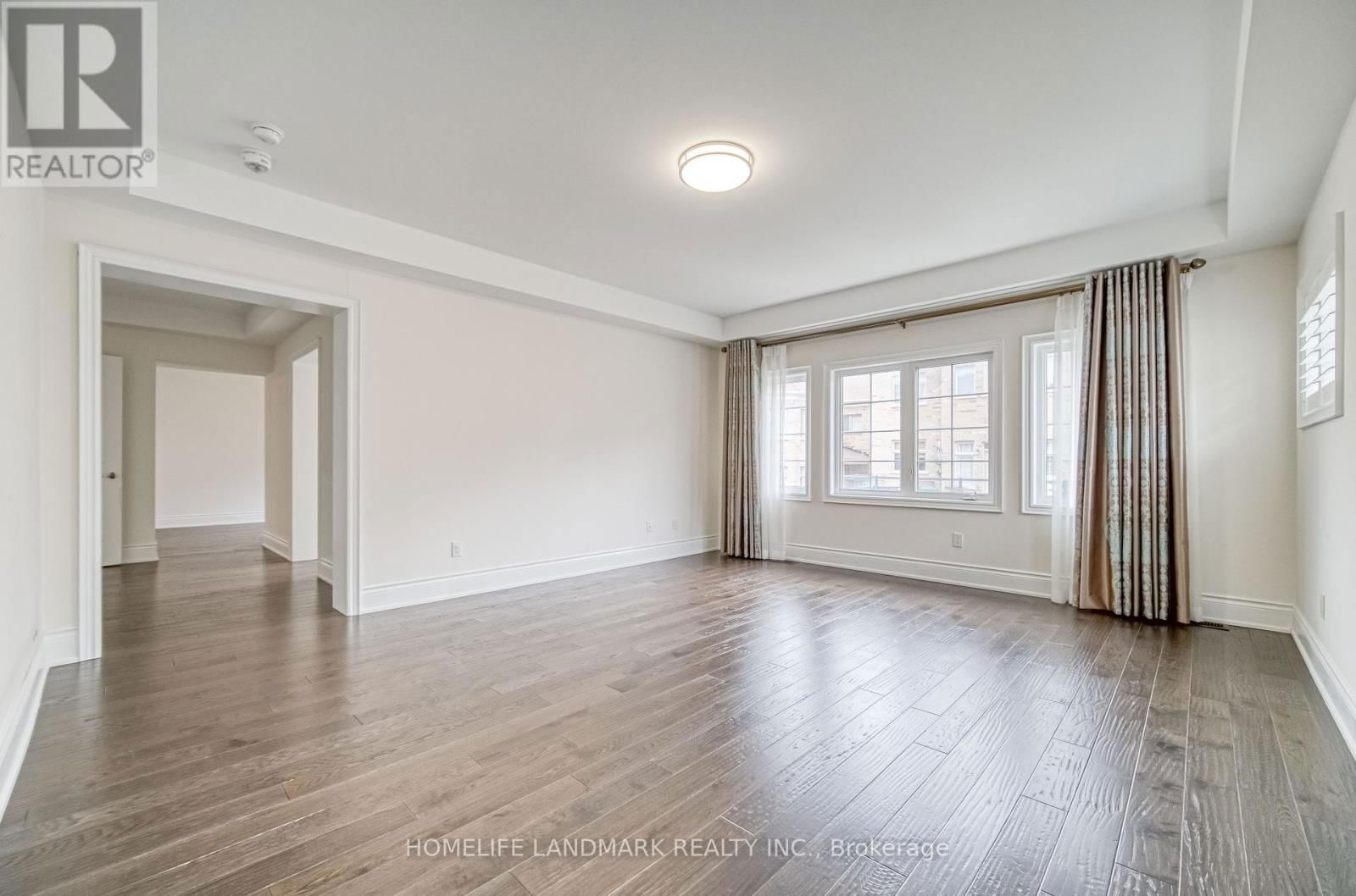 156 HURST AVENUE Image 18