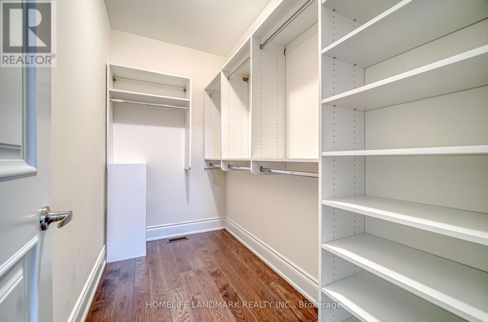 156 HURST AVENUE Image 37