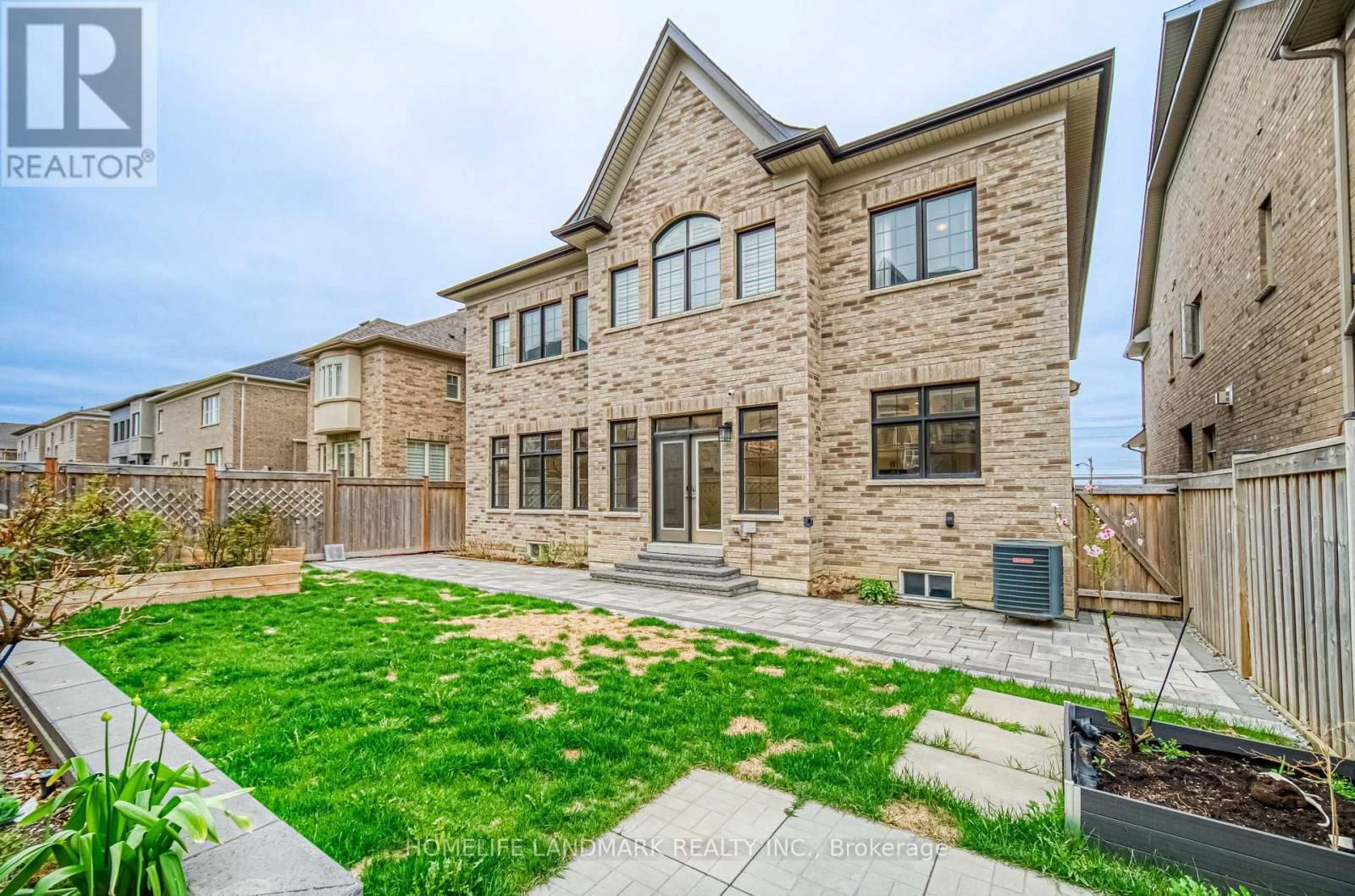 156 HURST AVENUE Image 41