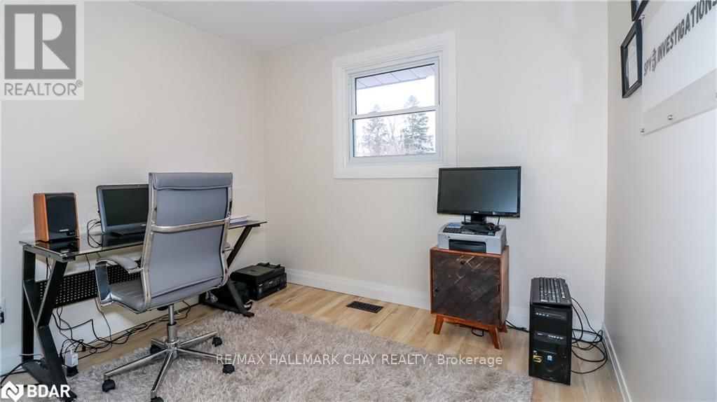 255 CALFORD STREET Image 19
