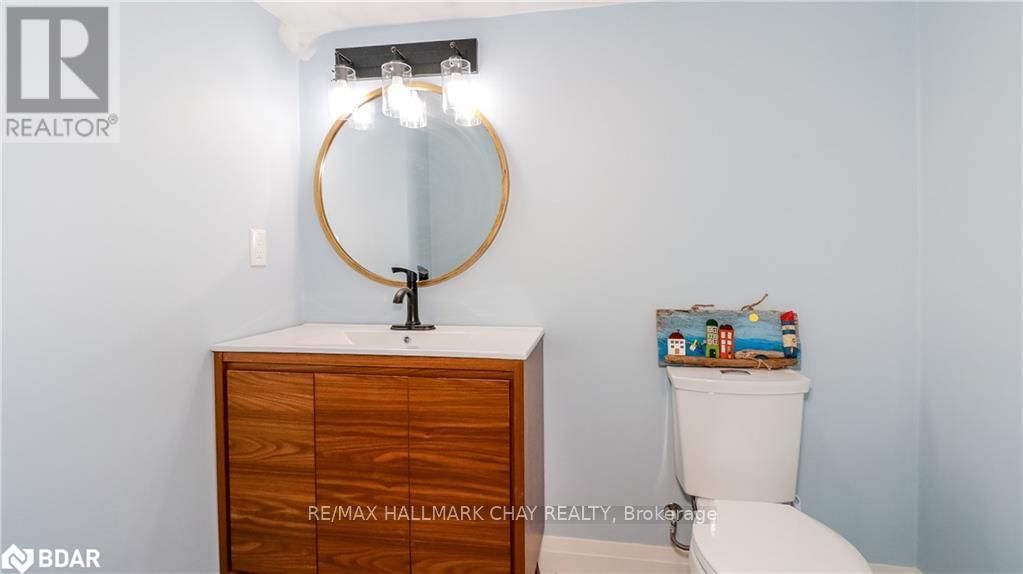 255 CALFORD STREET Image 29