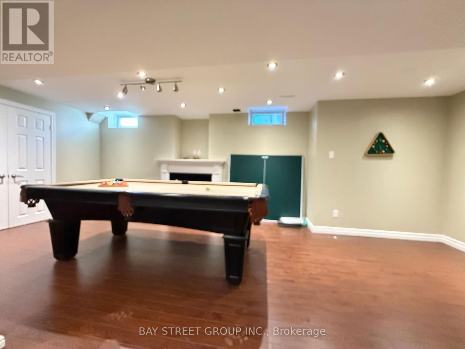 12 PEXTON AVENUE Image 42