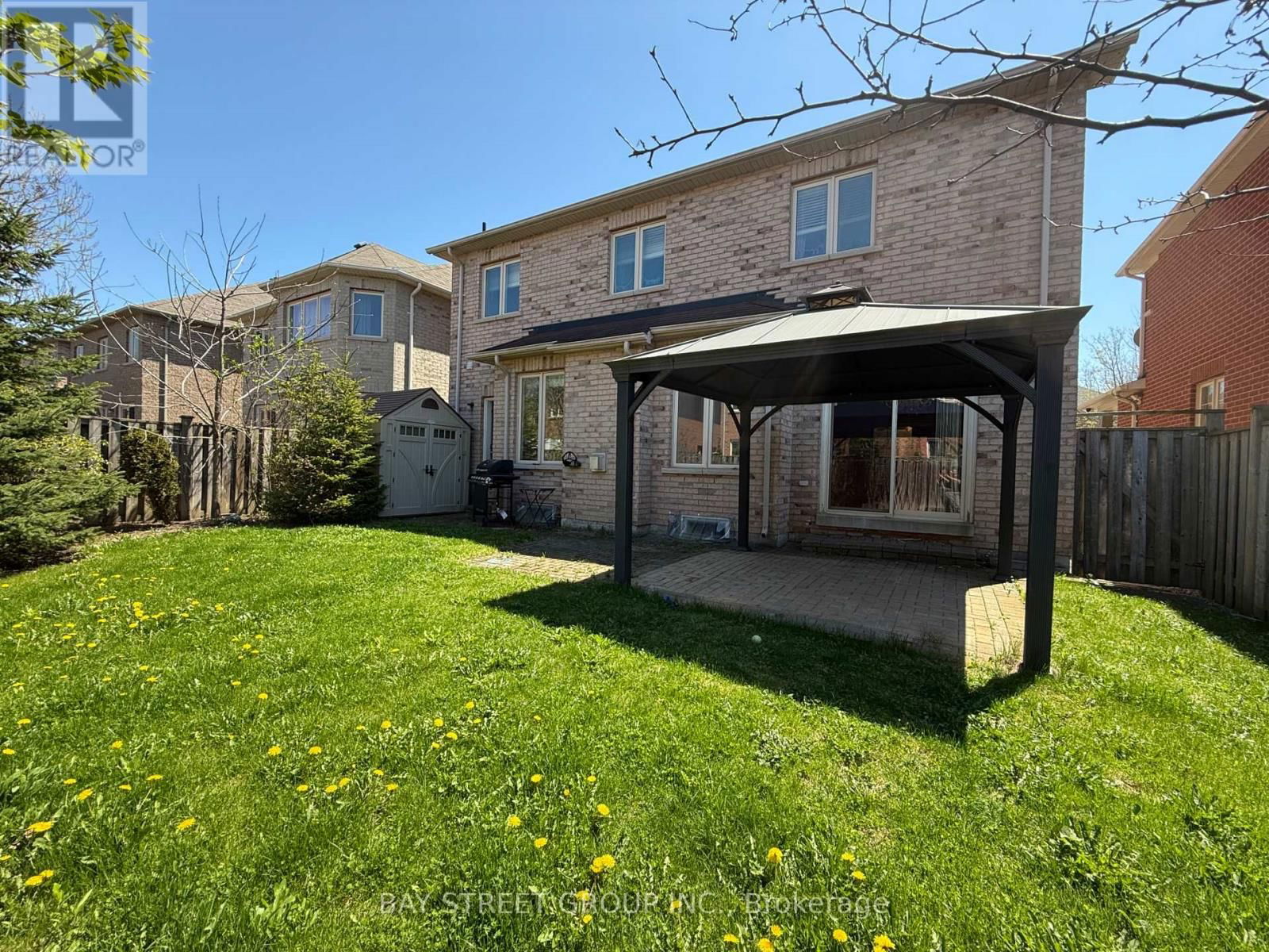 12 PEXTON AVENUE Image 46