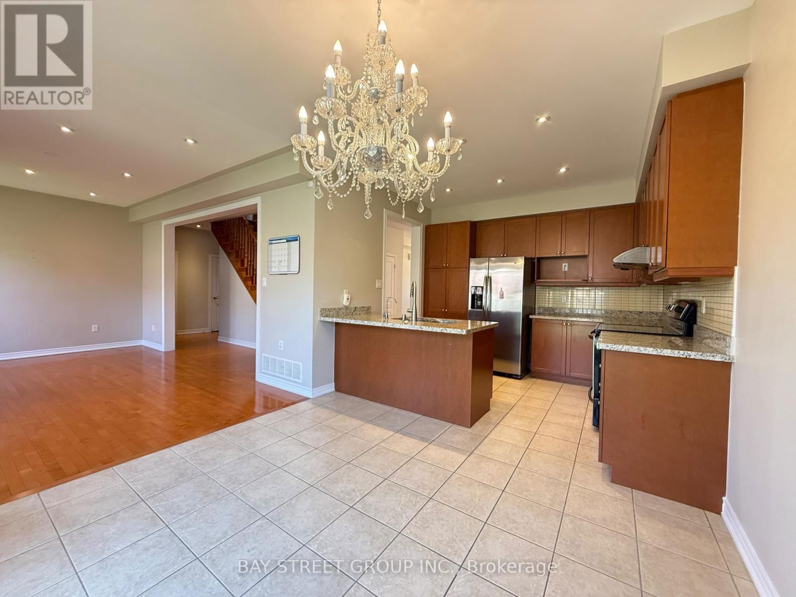 12 PEXTON AVENUE Image 8