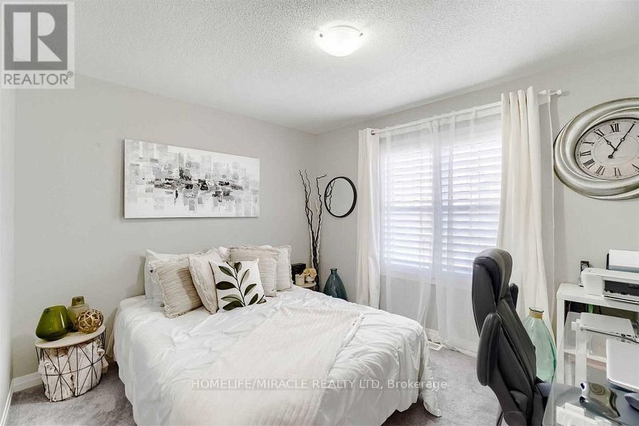 5 PRIDHAM PLACE Image 18