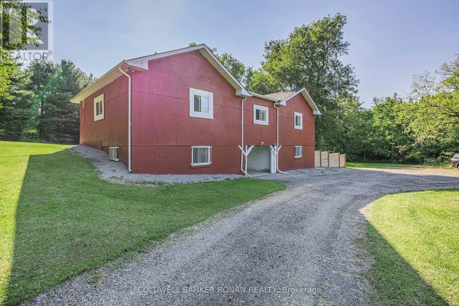 1370 CONCESSION RD 8 Image 36