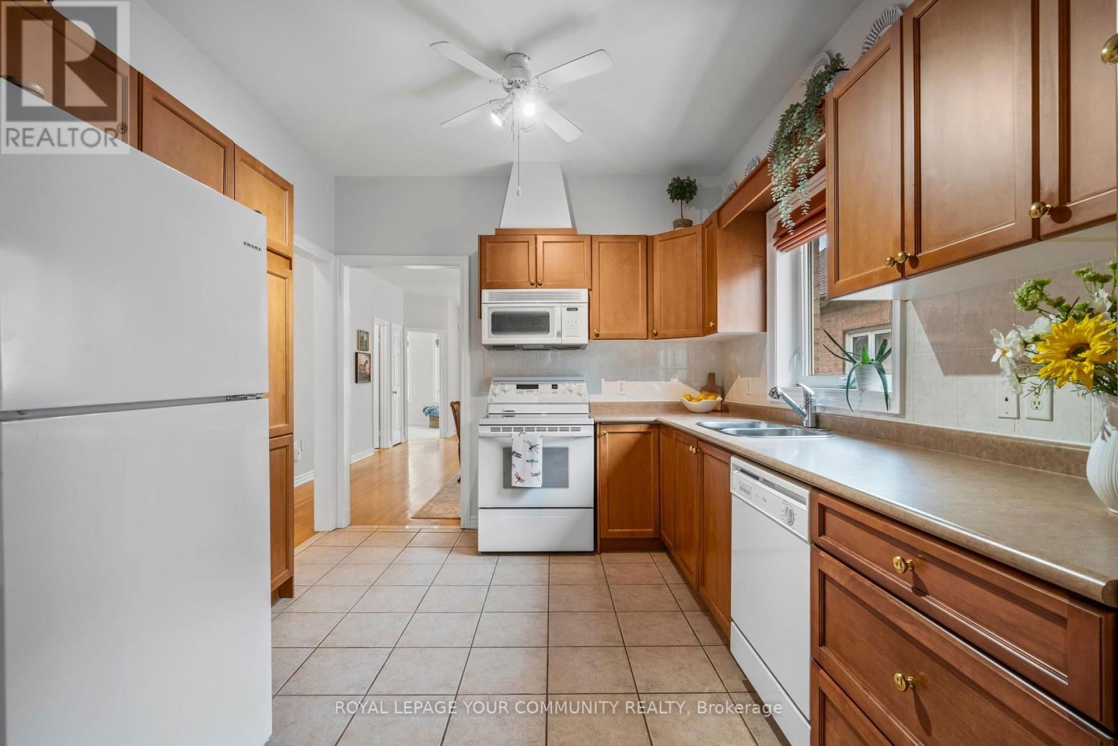 516 STONE ROAD Image 8