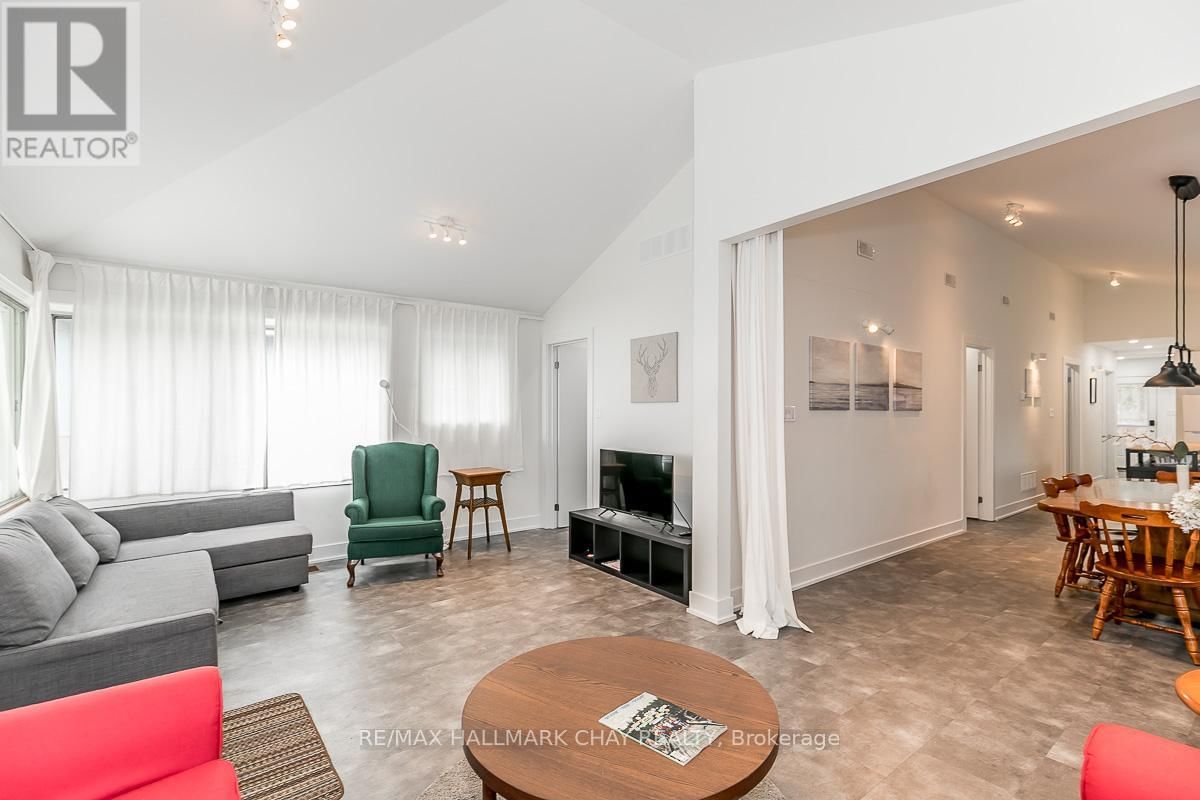 1283 MAPLE ROAD Image 17