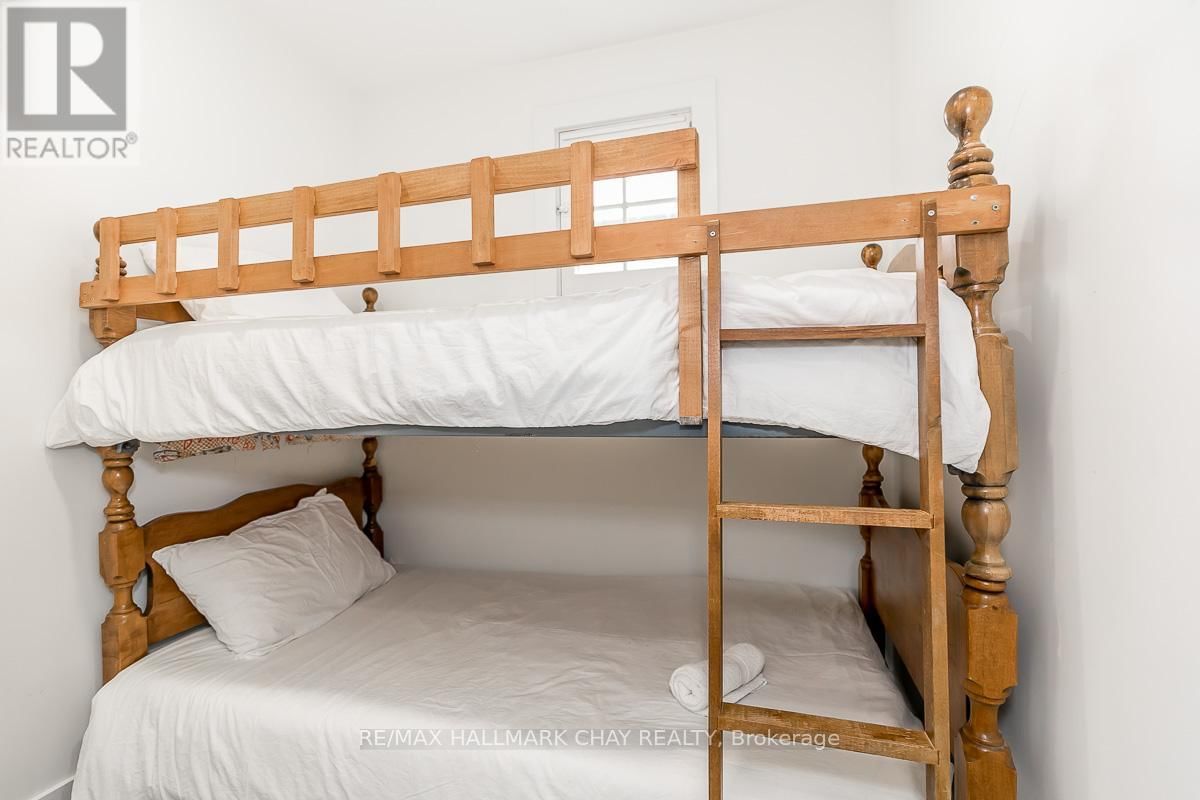 1283 MAPLE ROAD Image 22