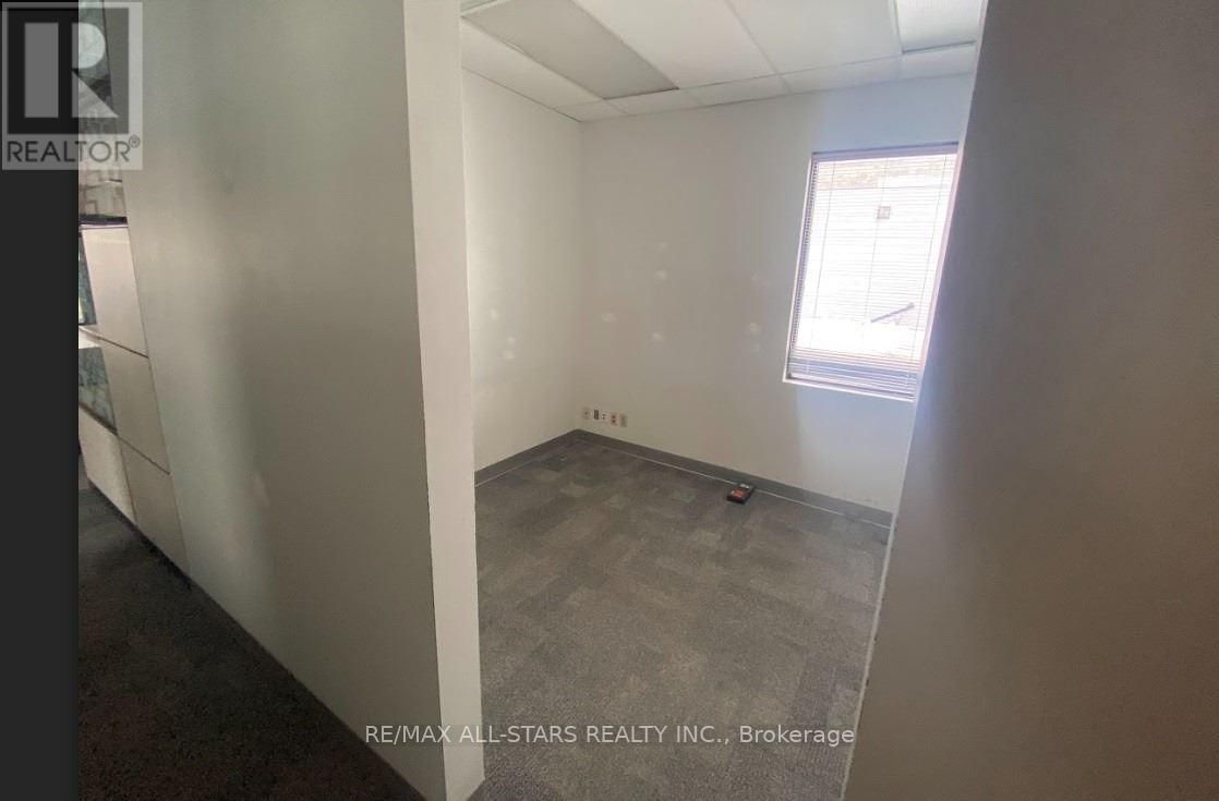 10 CAMERON STREET WEST Image 13