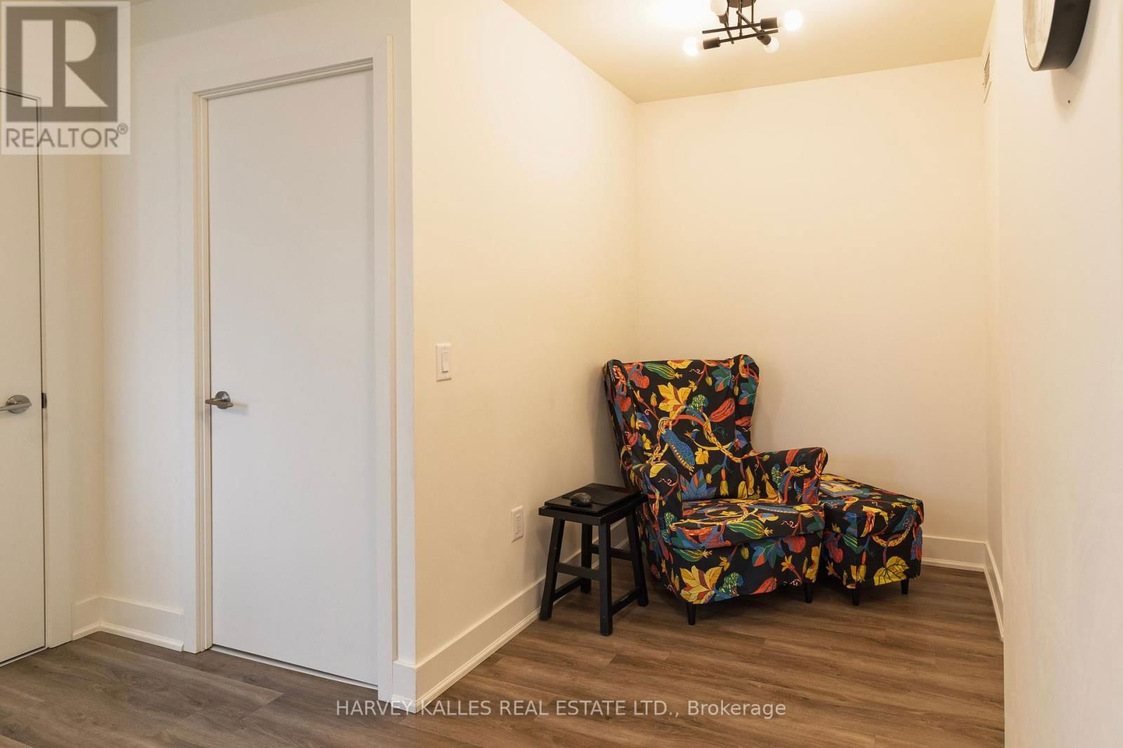 305 - 185 DEERFIELD ROAD Image 21