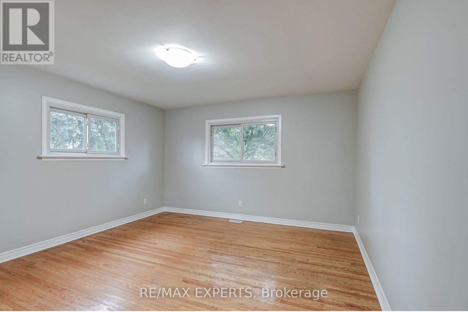 5077 BOYNE STREET EAST Image 12