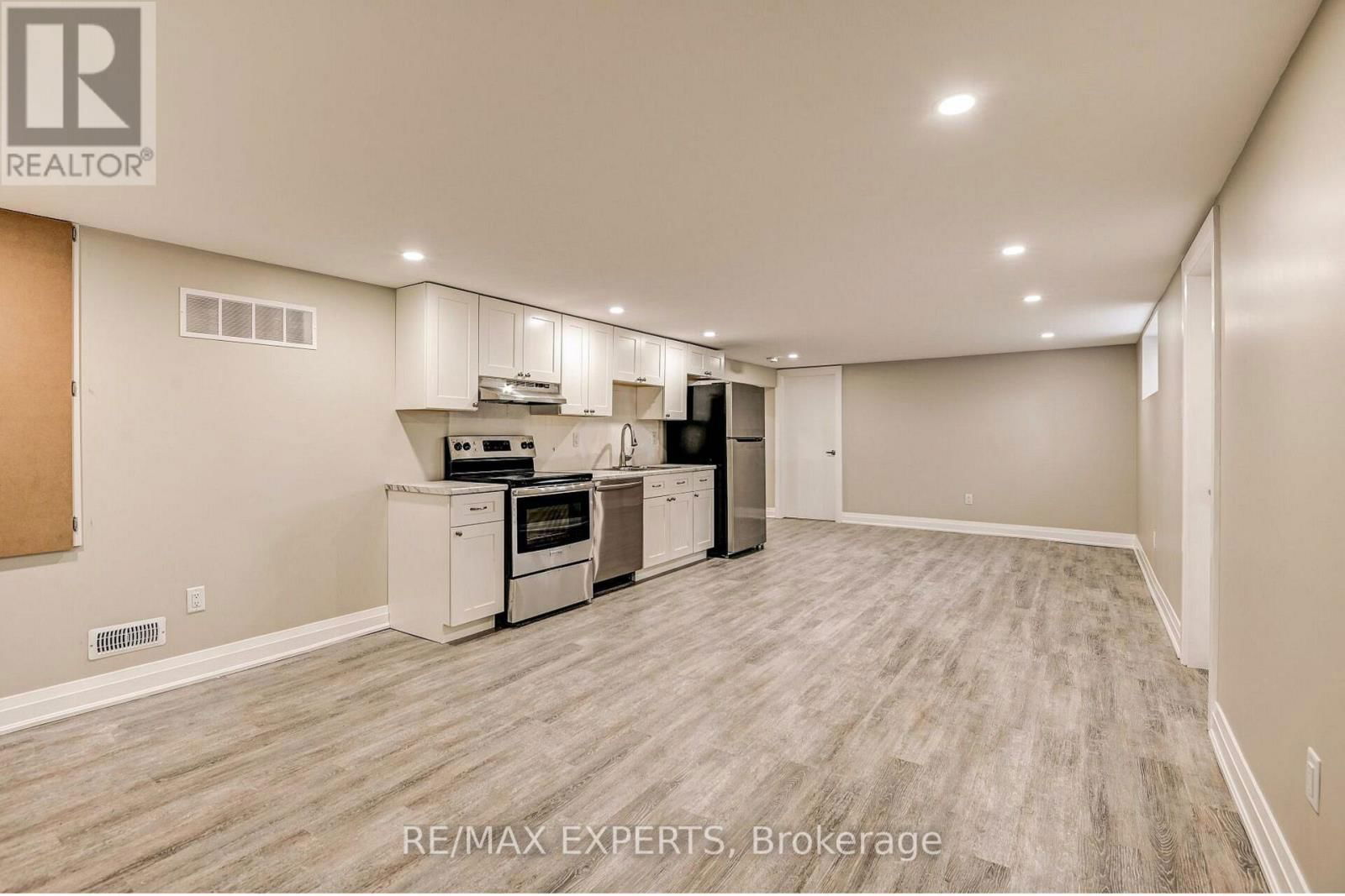 5077 BOYNE STREET EAST Image 24