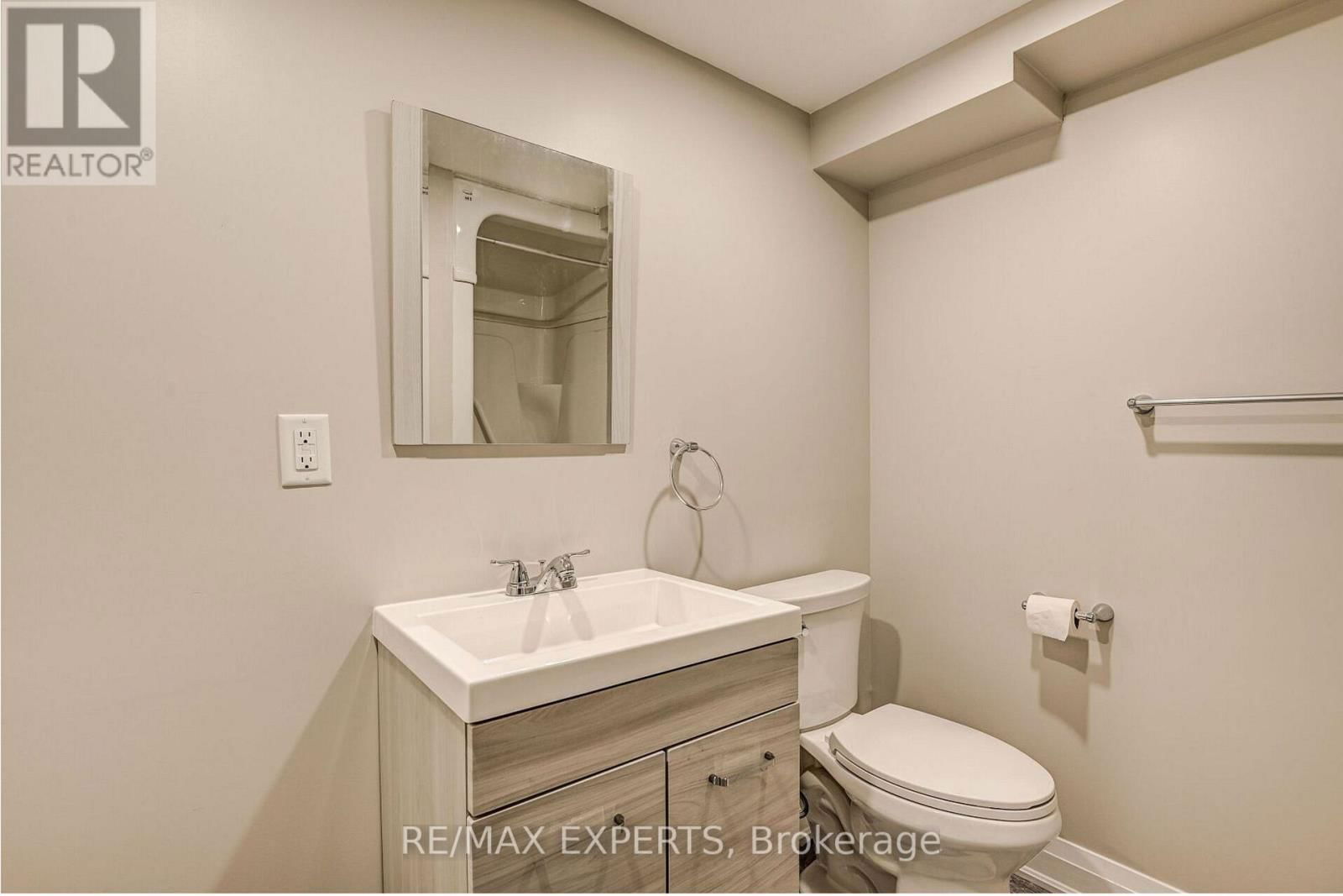 5077 BOYNE STREET EAST Image 27