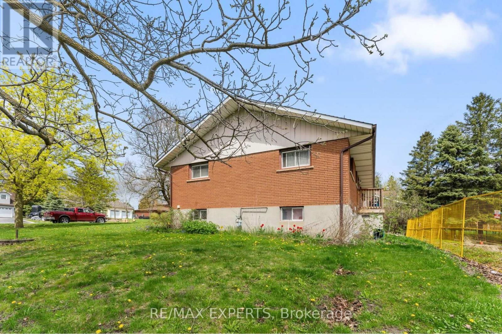 5077 BOYNE STREET EAST Image 30