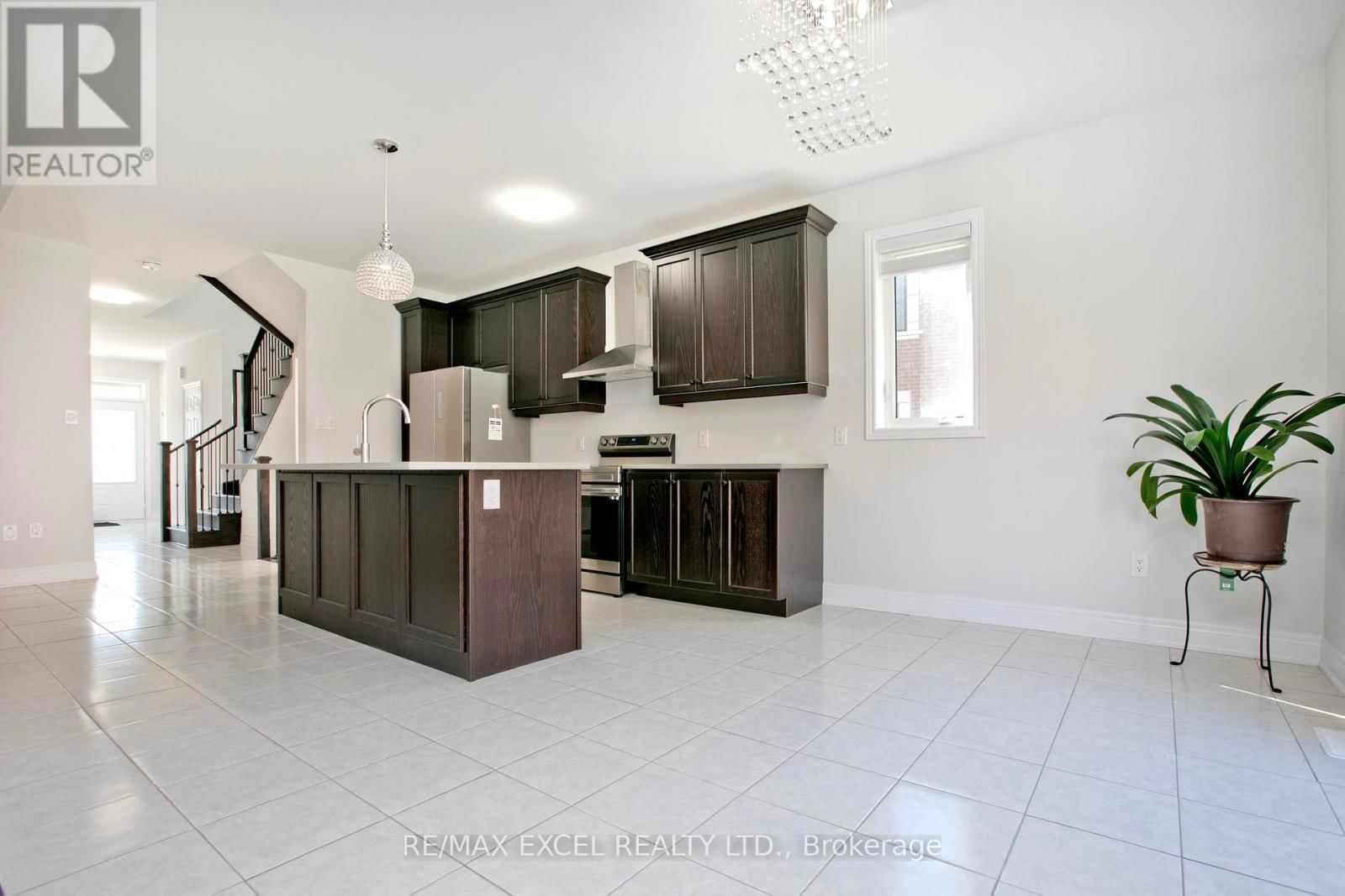 4 YARL DRIVE Image 15