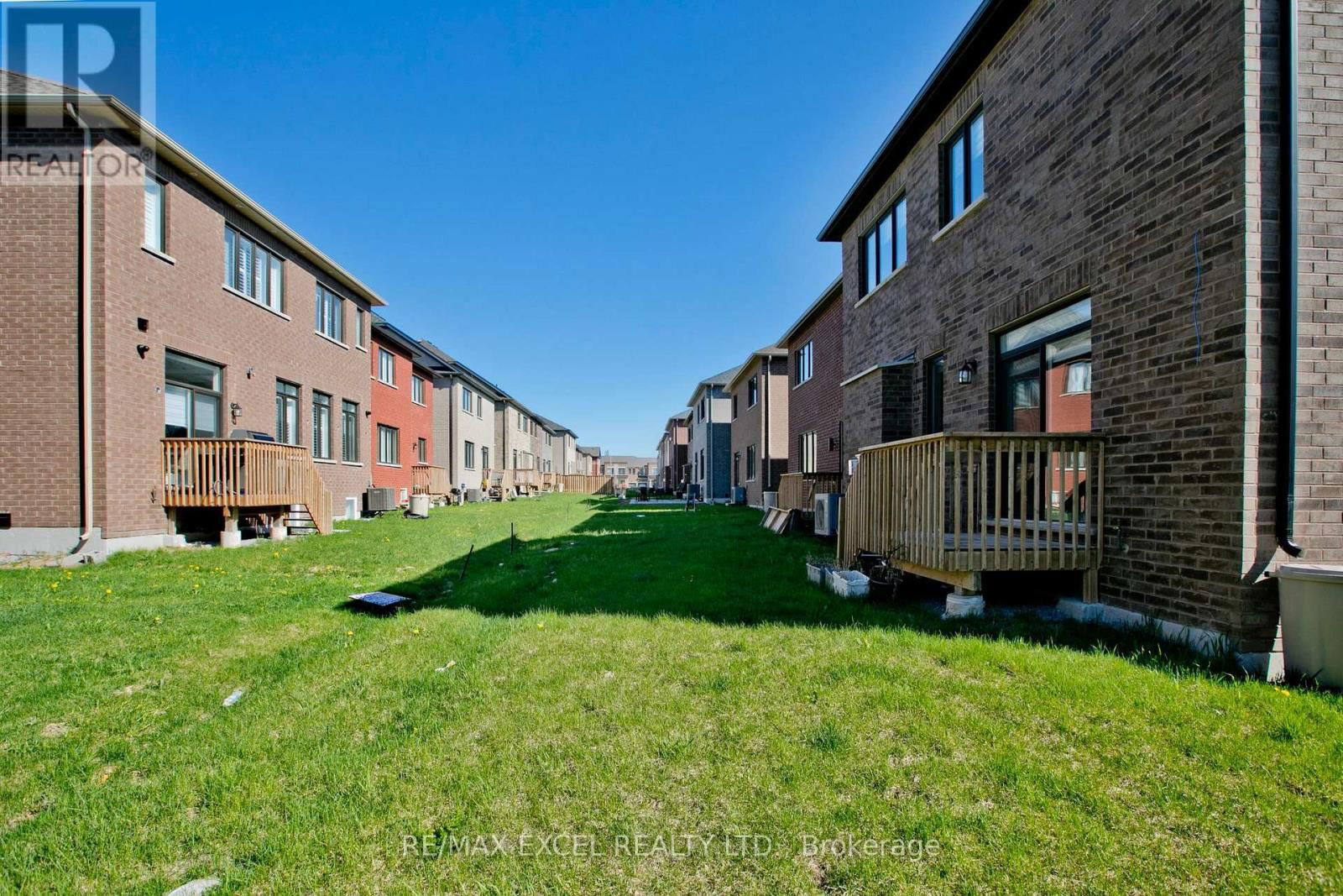 4 YARL DRIVE Image 42
