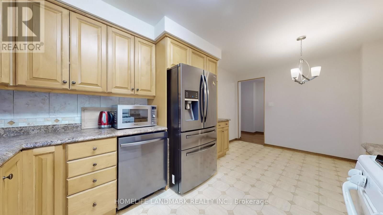 289 RICHMOND STREET Image 6