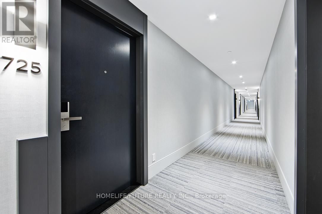 725 - 38 WATER WALK DRIVE Image 5
