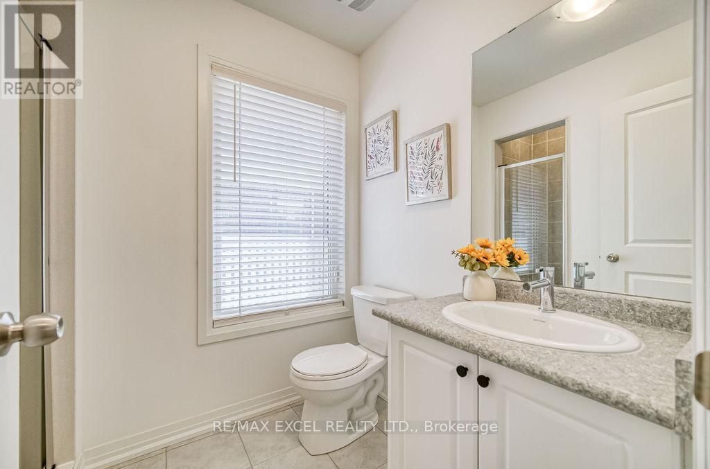 33 ALBERT FIRMAN LANE Image 38