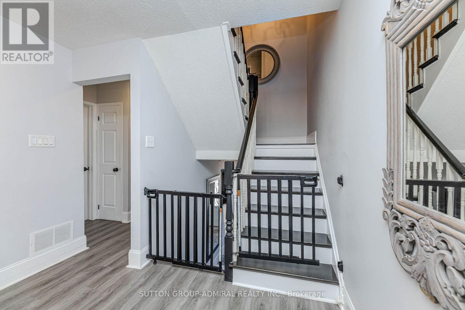 199 KELSO CRESCENT Image 21