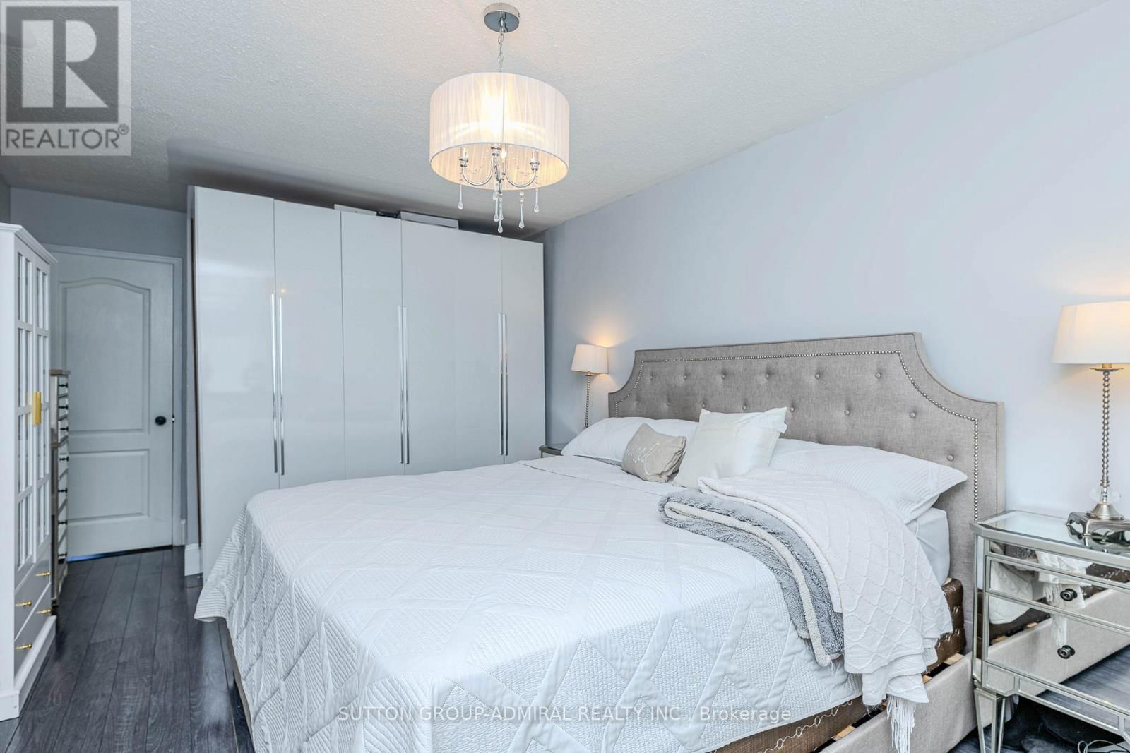 199 KELSO CRESCENT Image 32