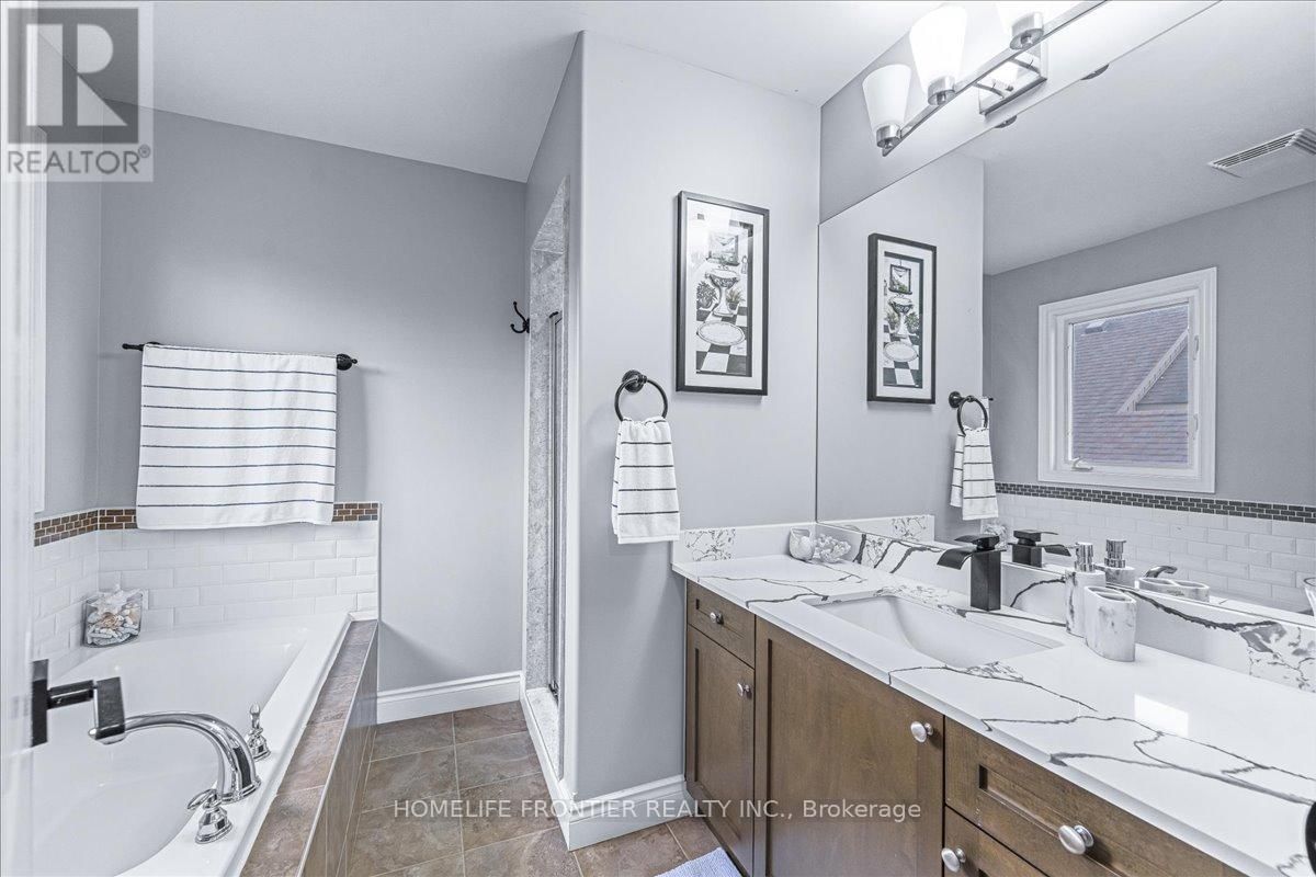 1664 MOYER AVENUE Image 22