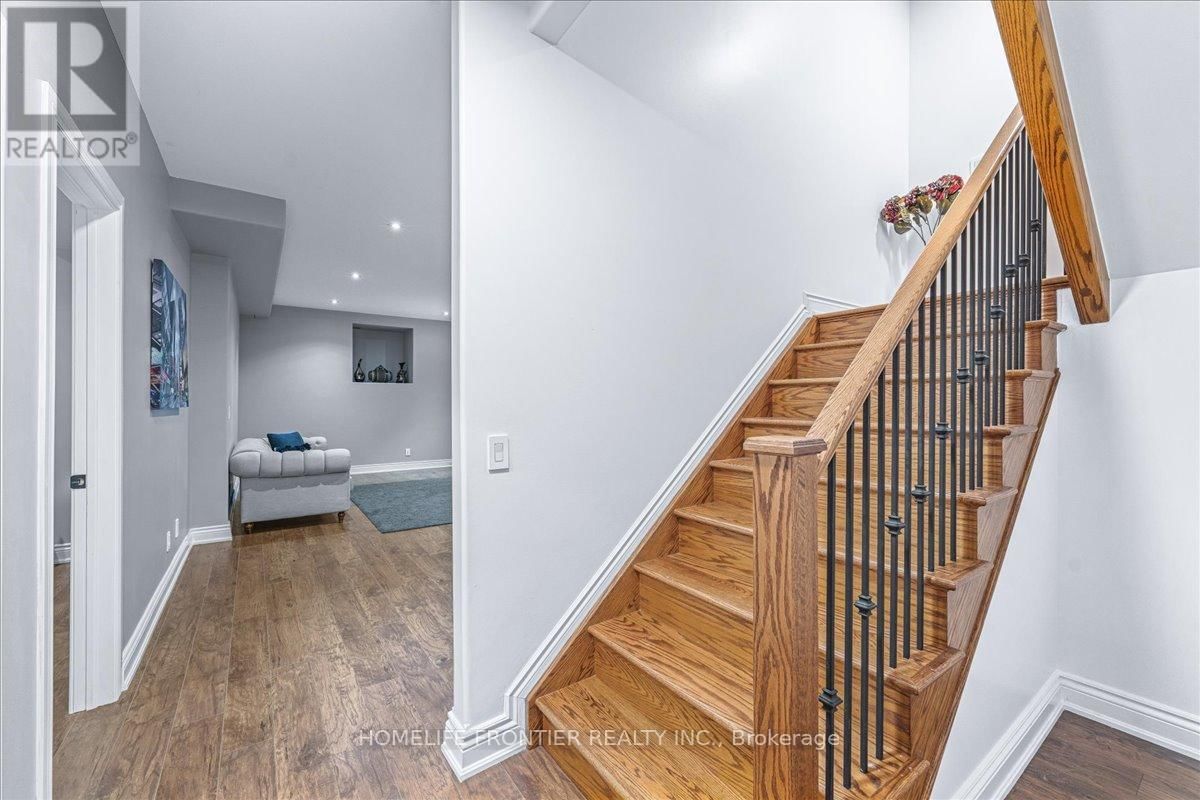 1664 MOYER AVENUE Image 27