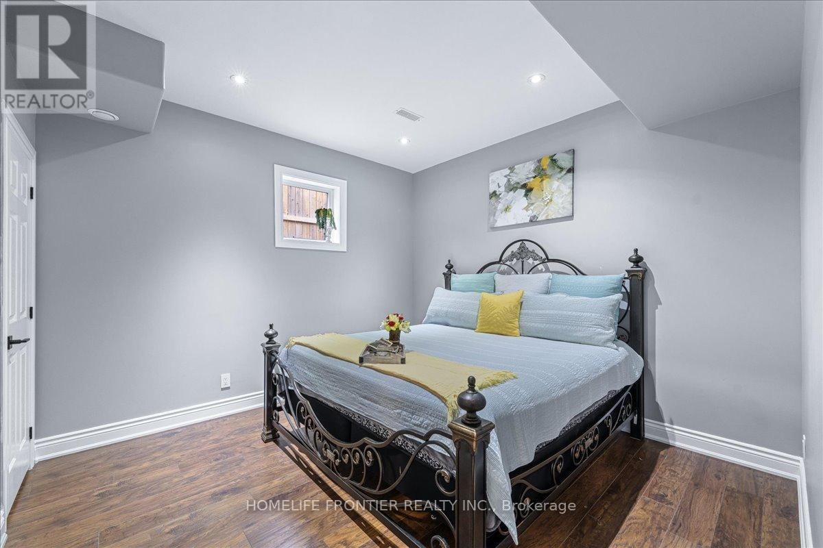1664 MOYER AVENUE Image 29