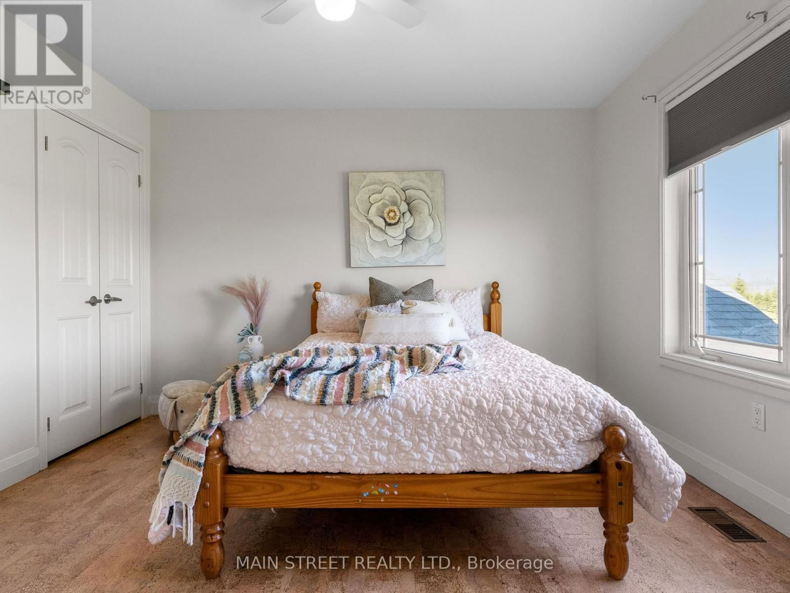 27 BAGSHAW CRESCENT Image 24