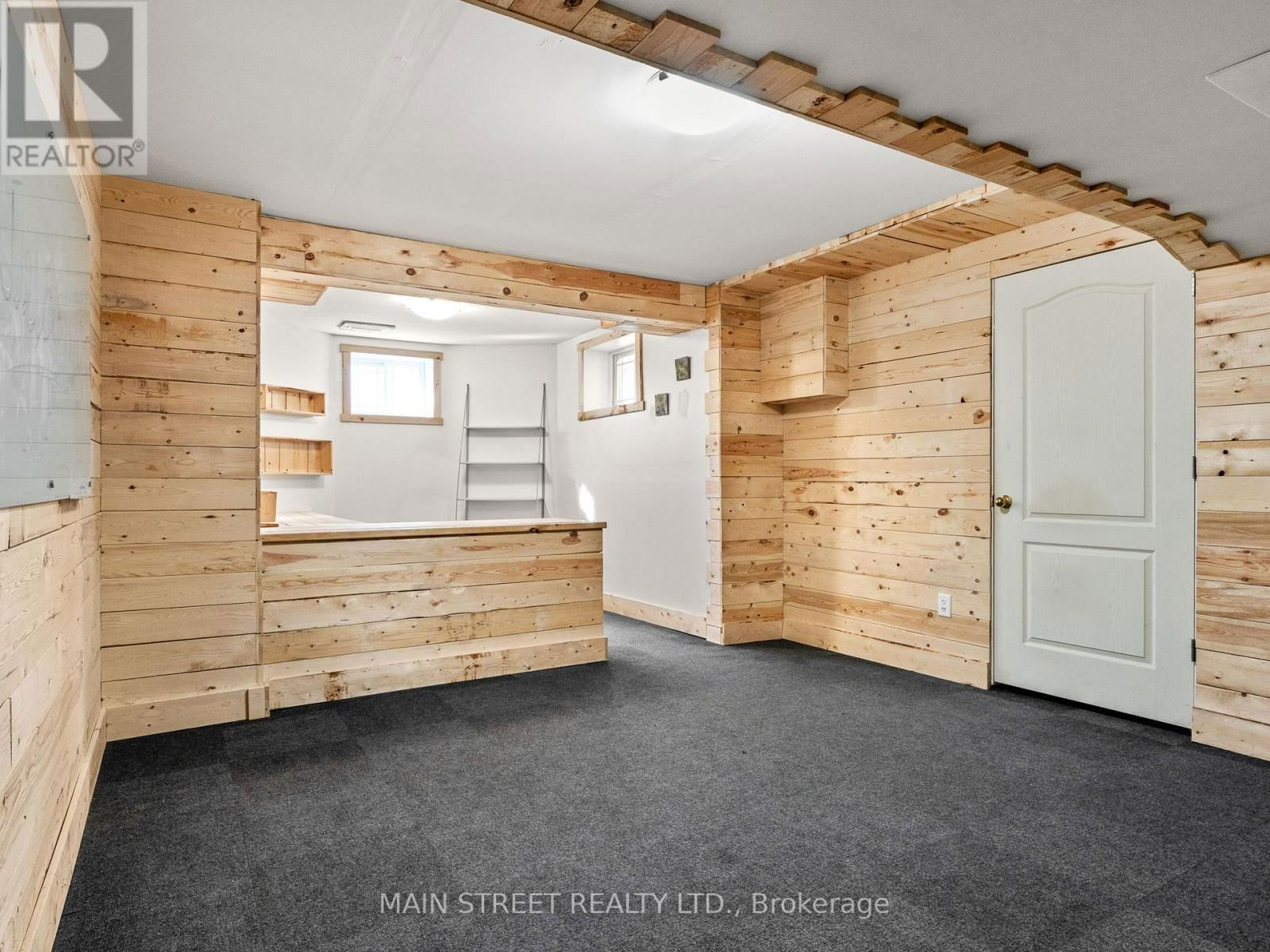 27 BAGSHAW CRESCENT Image 31