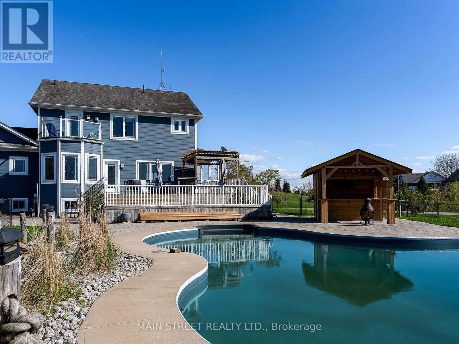 27 BAGSHAW CRESCENT Image 34