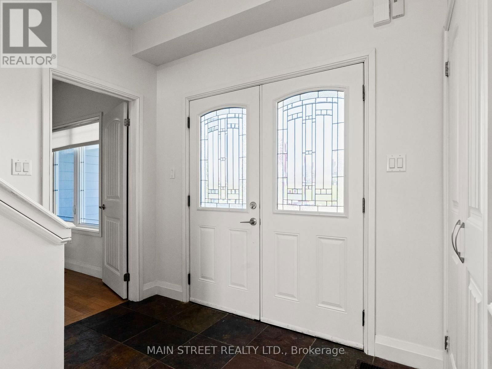 27 BAGSHAW CRESCENT Image 4