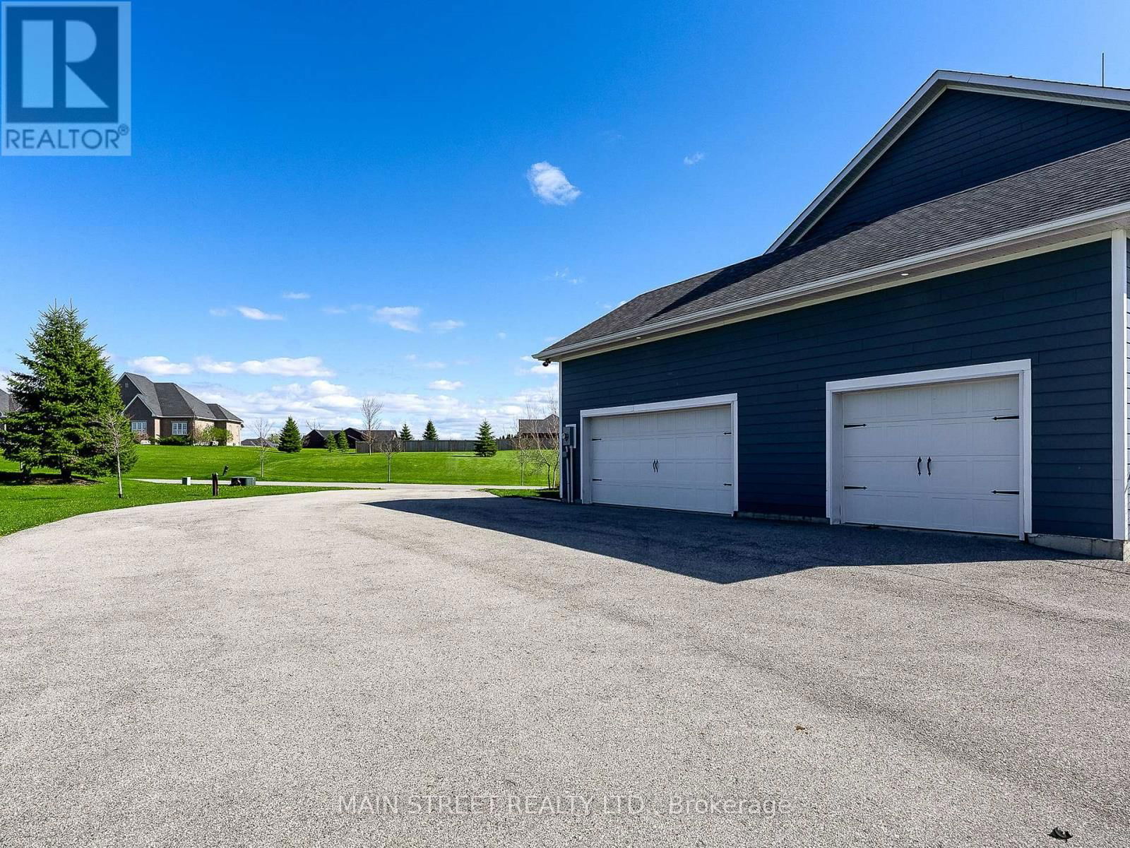 27 BAGSHAW CRESCENT Image 41