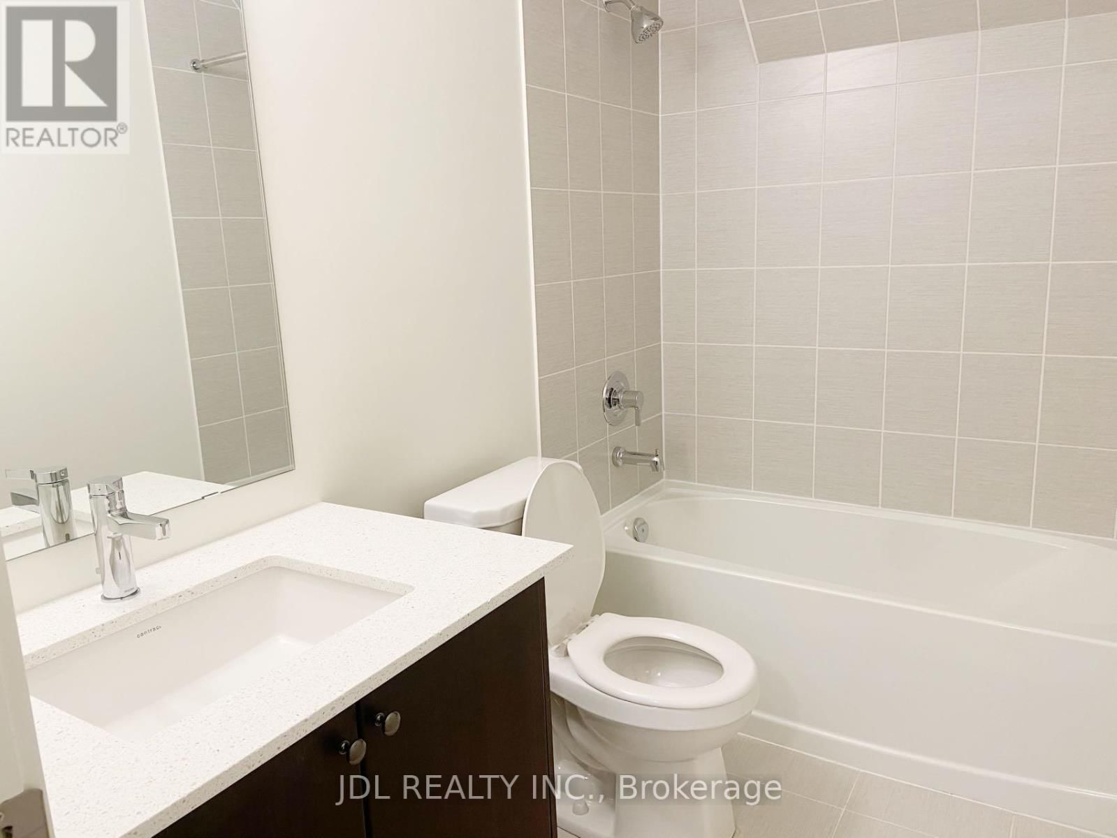 39 - 370A RED MAPLE ROAD Image 16