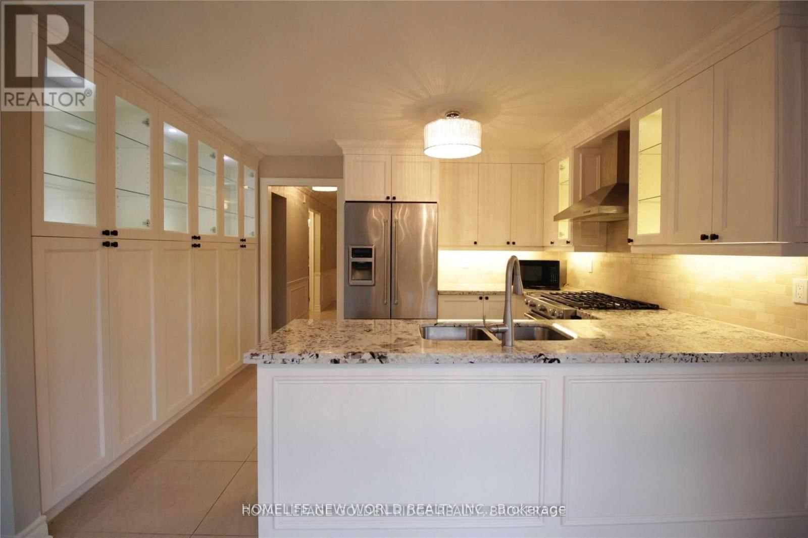 125 AITKEN CIRCLE Image 16