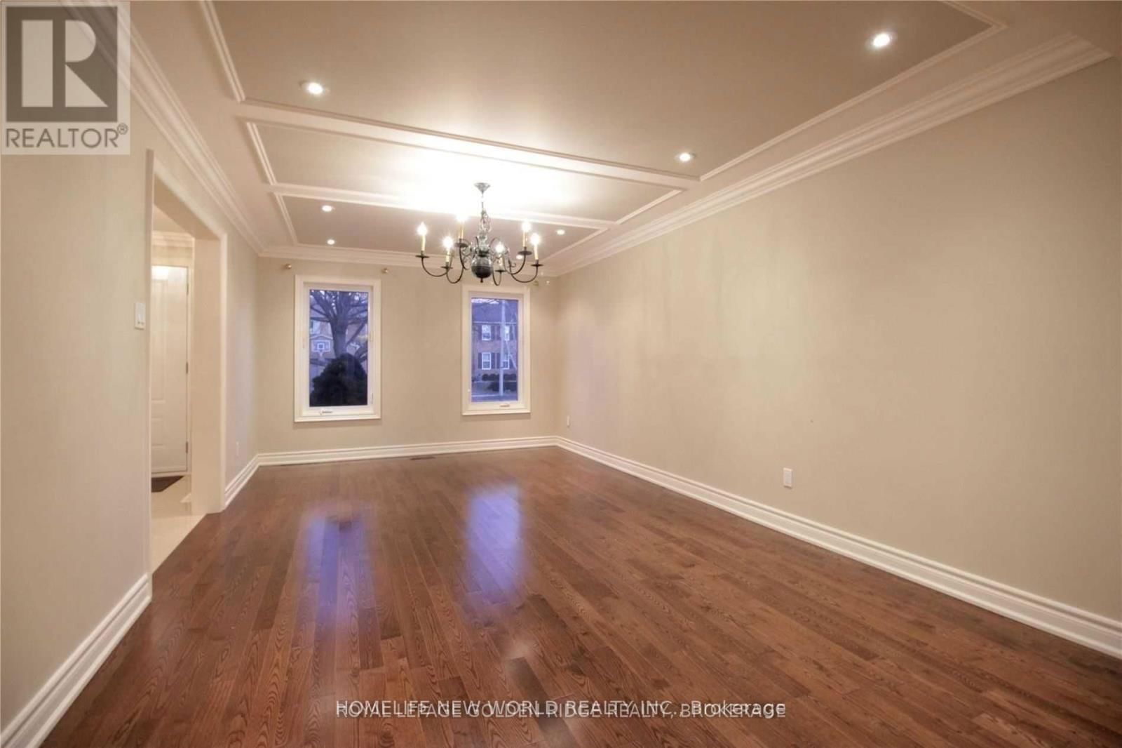 125 AITKEN CIRCLE Image 7