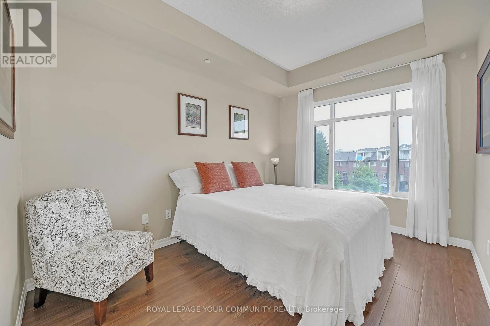 301 - 400 WILLIAM GRAHAM DRIVE Image 14