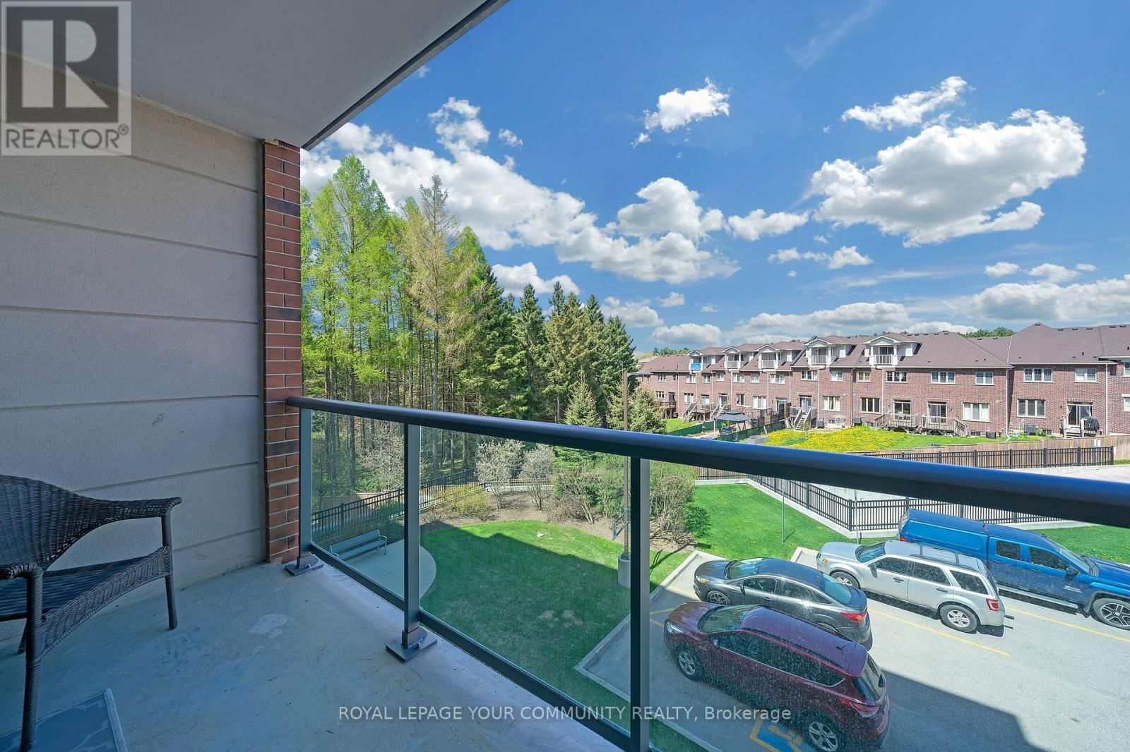 301 - 400 WILLIAM GRAHAM DRIVE Image 19
