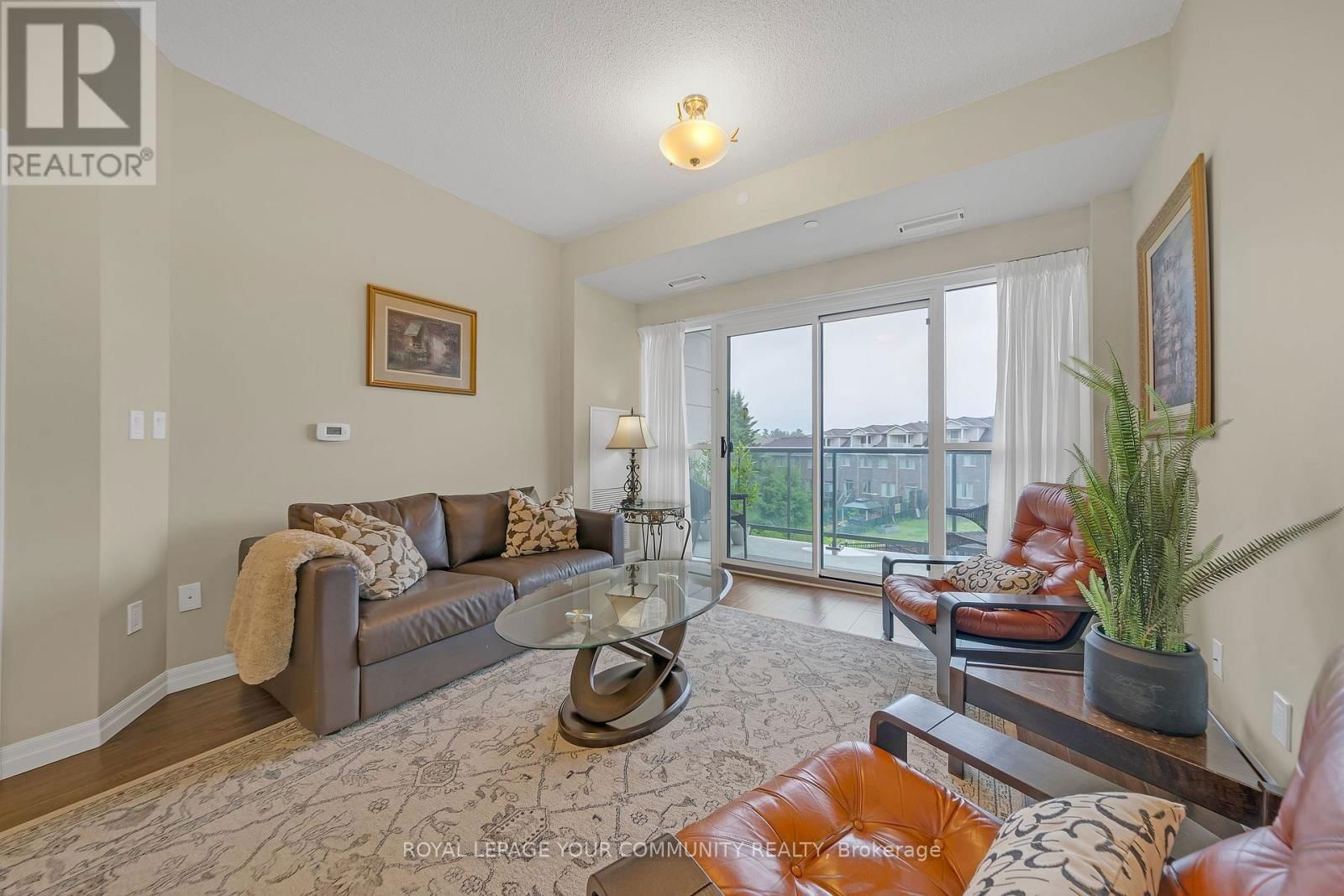 301 - 400 WILLIAM GRAHAM DRIVE Image 7