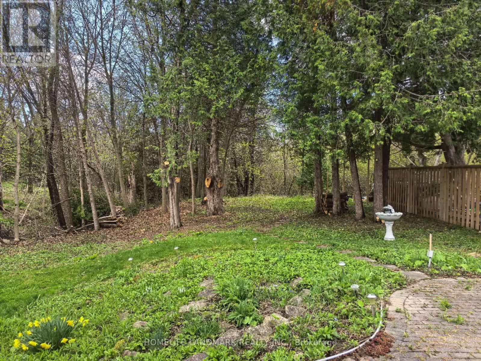 DRAKEFIELD ROAD Image 12