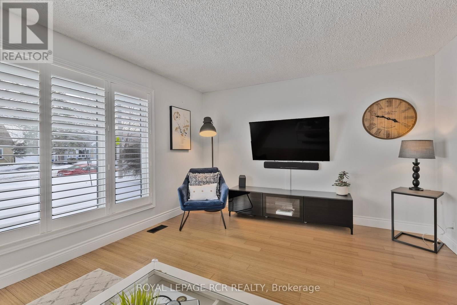 273 ROGERS ROAD Image 6