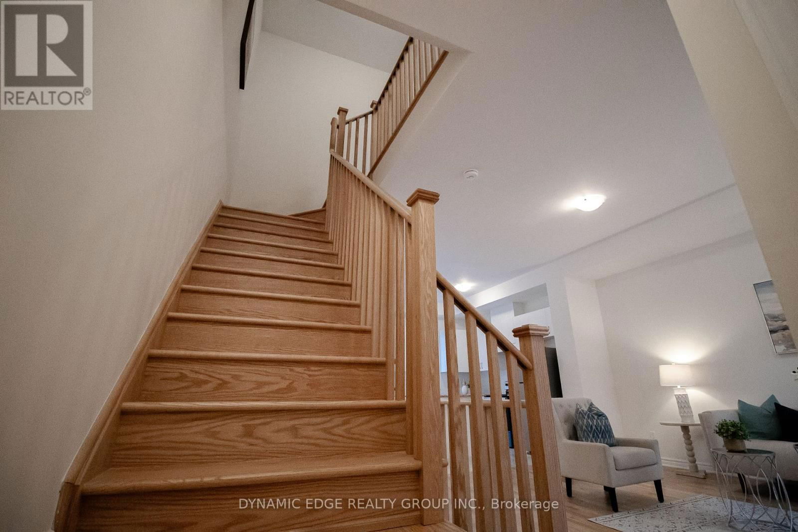 90 PARADOX STREET Image 19