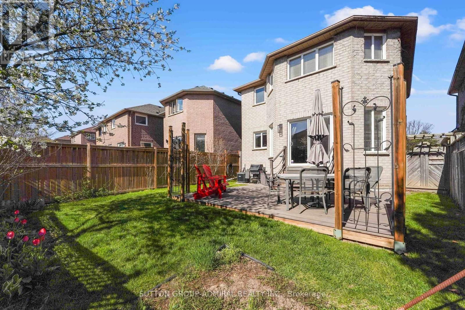 31 PANORAMA CRESCENT Image 37