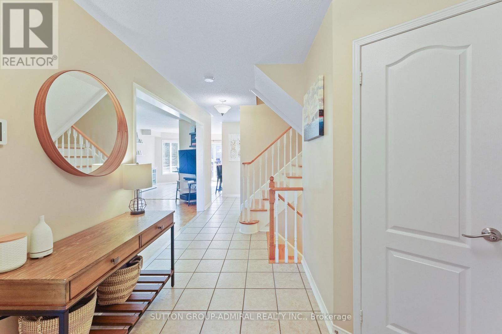 31 PANORAMA CRESCENT Image 7