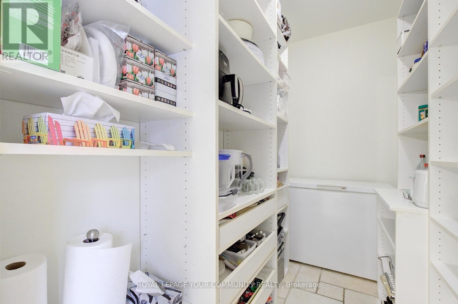 9838 KEELE STREET Image 26