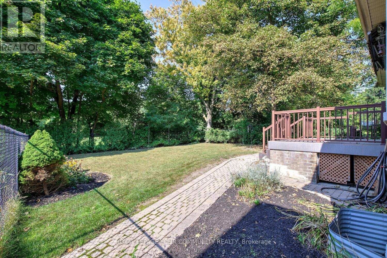 9838 KEELE STREET Image 8