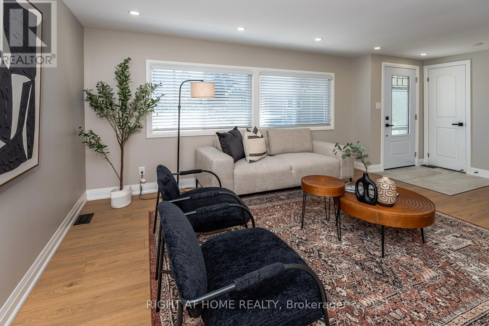 83 HAWTHORNE DRIVE Image 5
