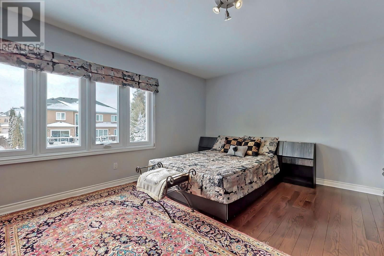 28 EDMUND CRESCENT Image 22