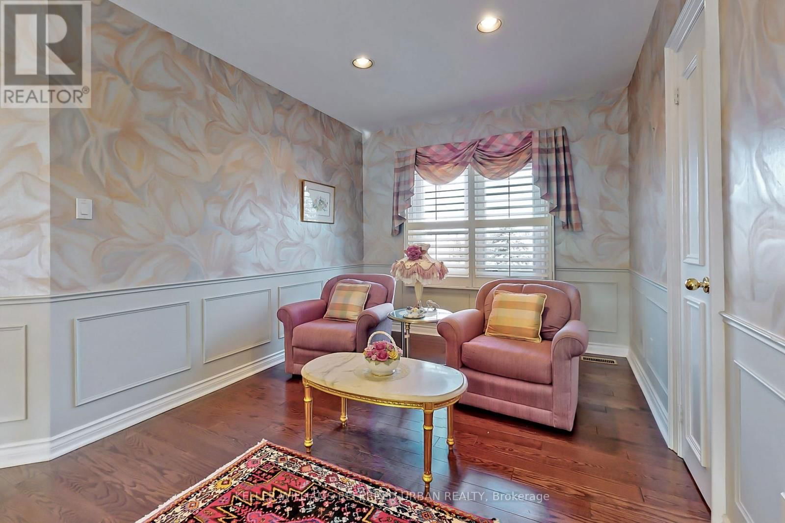 28 EDMUND CRESCENT Image 27